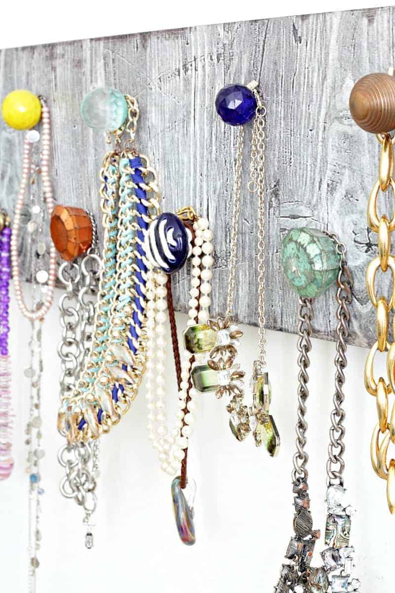 How To Make A DIY Necklace Holder To Organize Your Jewelry 