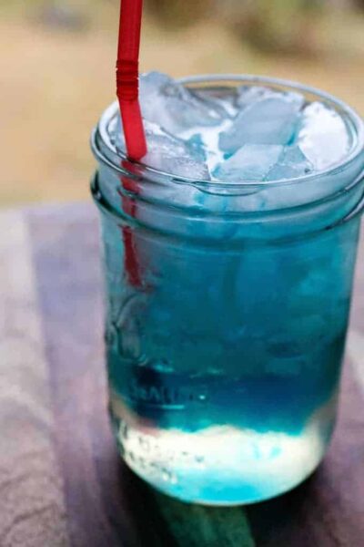 15-blue-curacao-drinks-that-will-quench-your-thirst-for-awesome