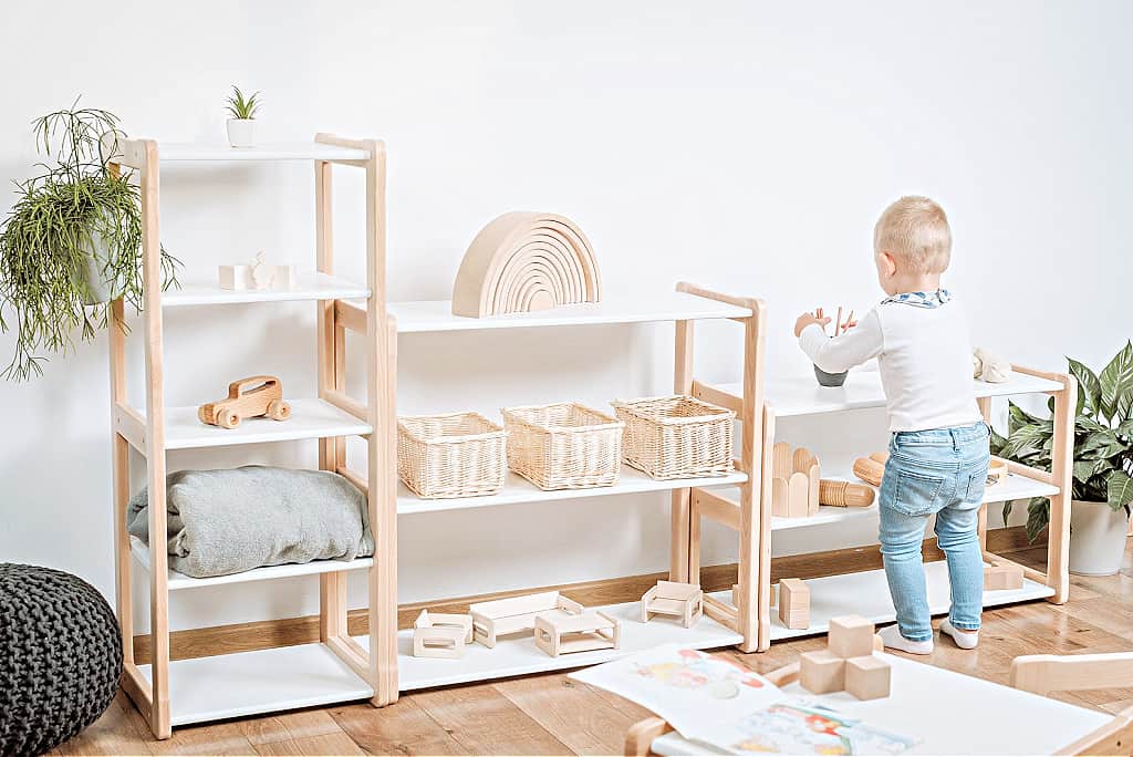 10 Minimalism with Kids Tips That Can Save Your Motherhood